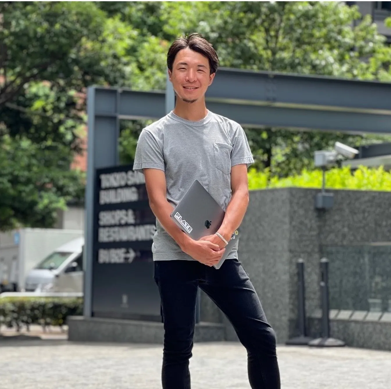 井山 剛志